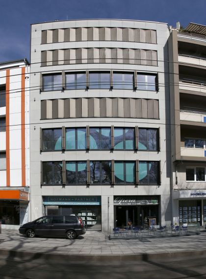 Bürogebäude